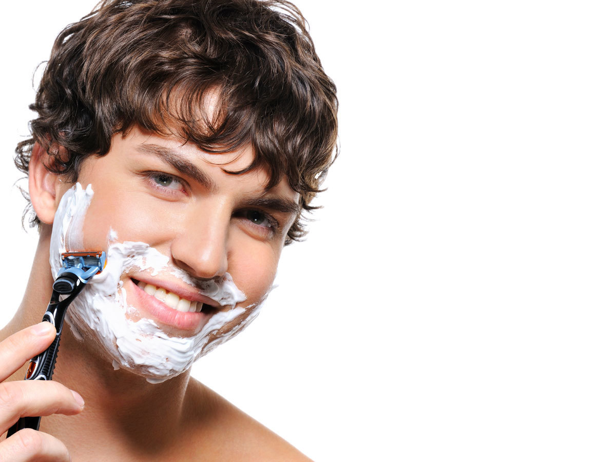 一撃必殺の切れ味でヒゲを剃る安全カミソリのメリットとは Cheer Up Groomen